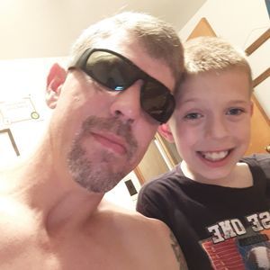 Meet your Posher, Carl